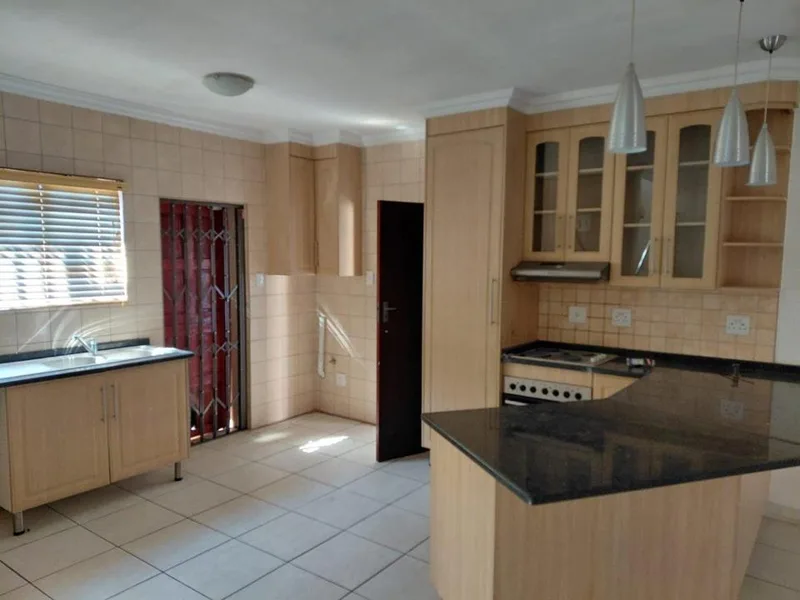 3 Bedroom Townhouse for sale in Eagles Crest