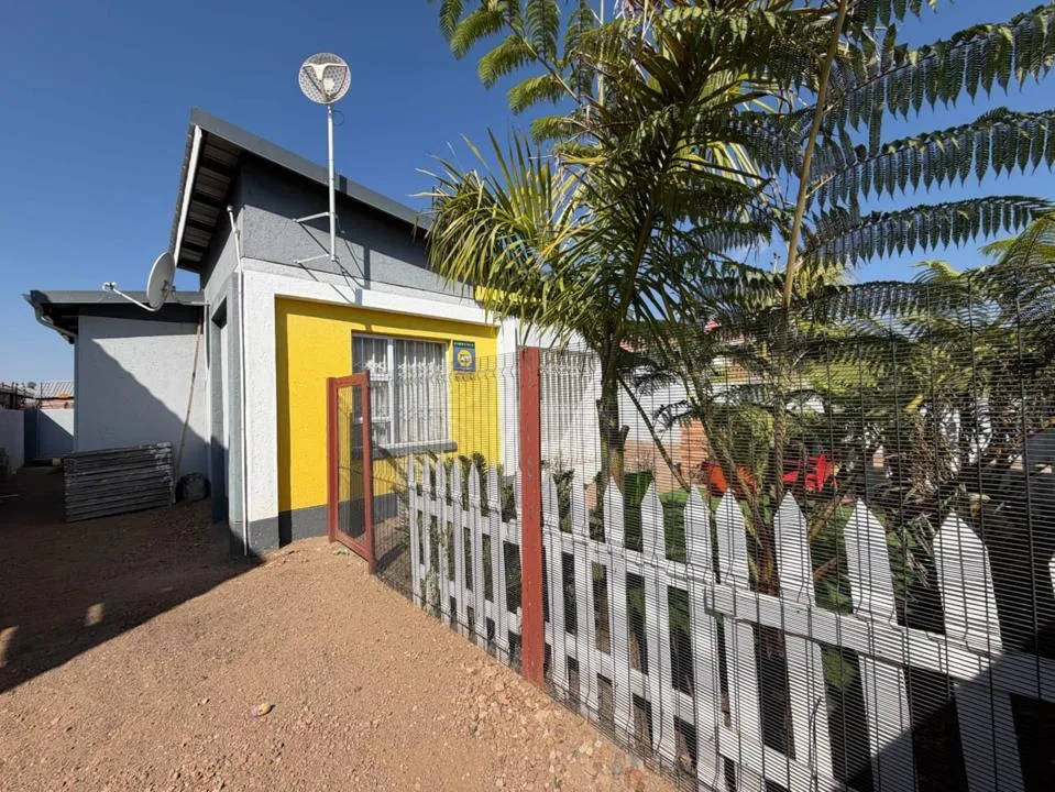 2 Bedroom House for sale in Southern Gateway
