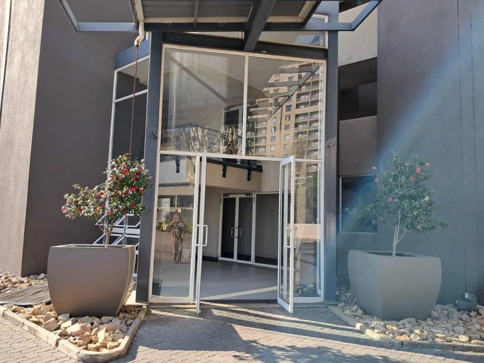 2 Bedroom Apartment / flat to rent in Morningside