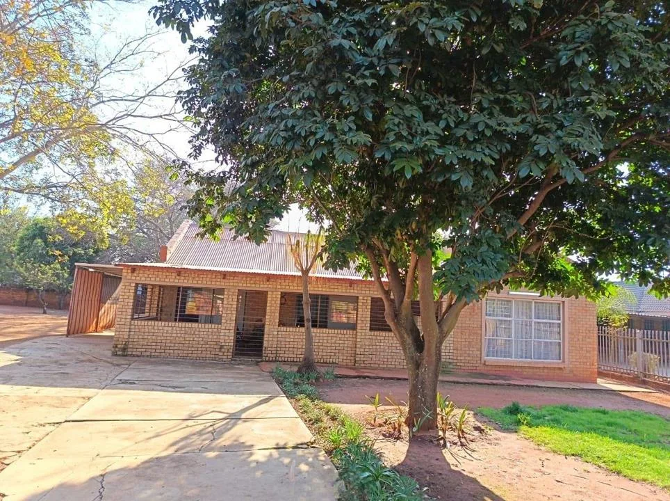 3 Bedroom House for sale in Mookgopong