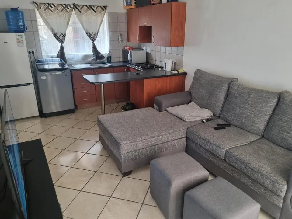 1 Bedroom Apartment / flat to rent in Mid Town