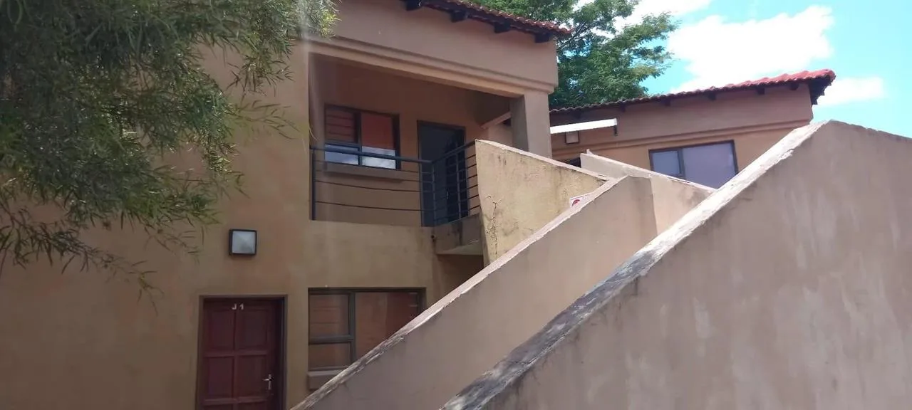 1 Bedroom Apartment / flat for sale in Penina Park Ext 1