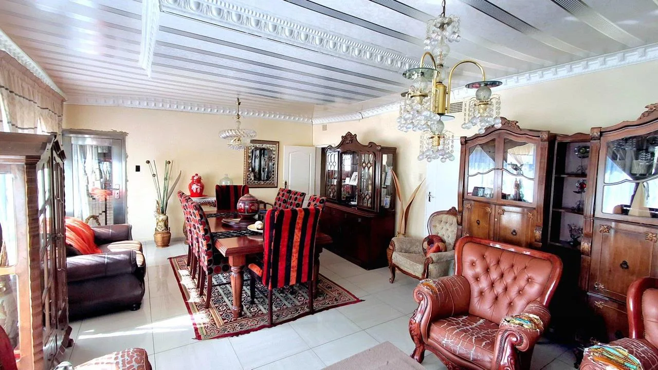 4 Bedroom House for sale in Sasolburg Ext 3
