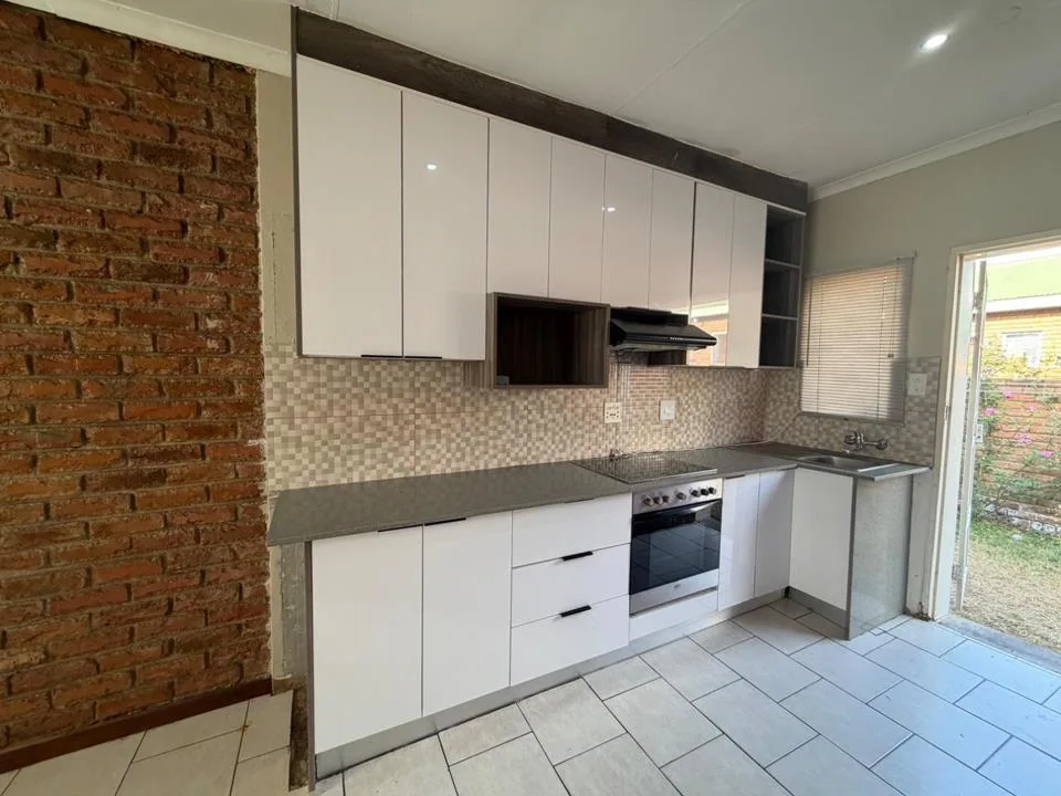 2 Bedroom Townhouse for sale in Bendor