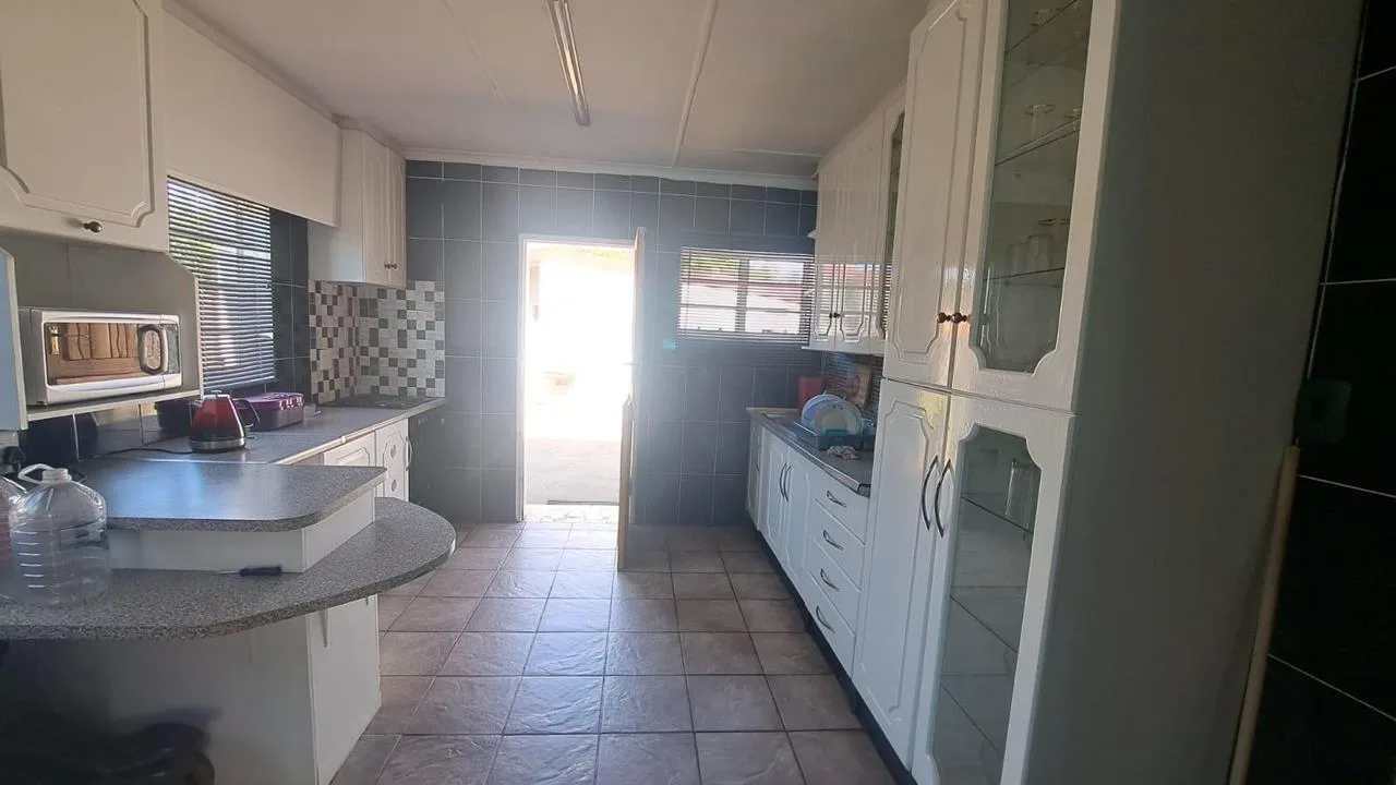 3 Bedroom House for sale in Sasolburg Ext 12