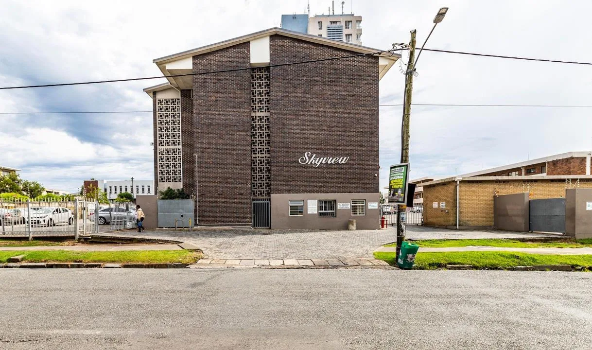 3 Bedroom Apartment / flat for sale in Southernwood