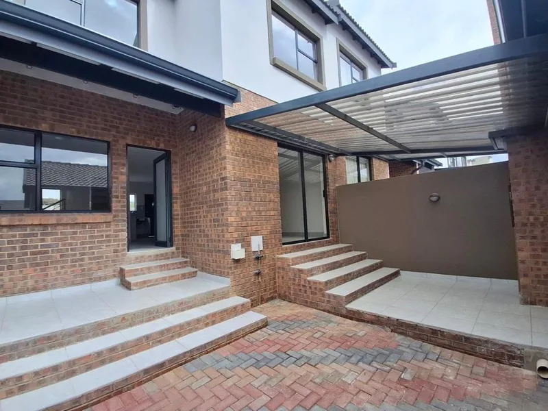 3 Bedroom House for sale in Ben Fleur