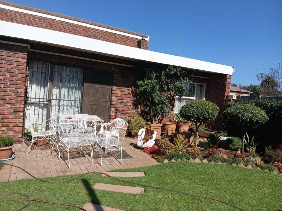 2 Bedroom Apartment / flat for sale in Oudorp