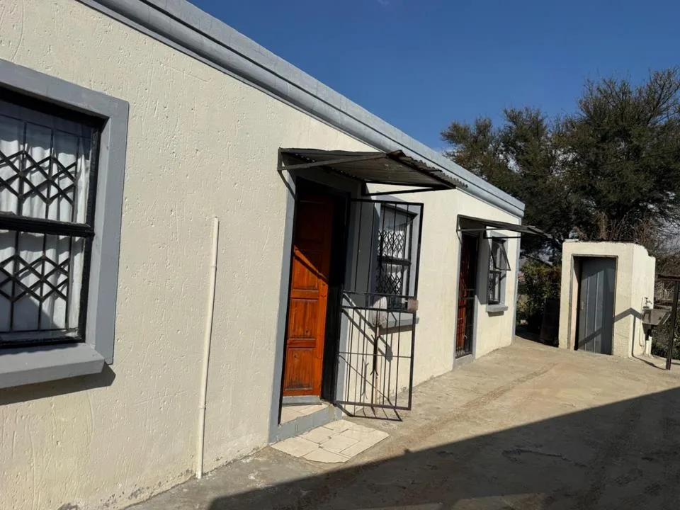 6 Bedroom House for sale in Thaba Nchu