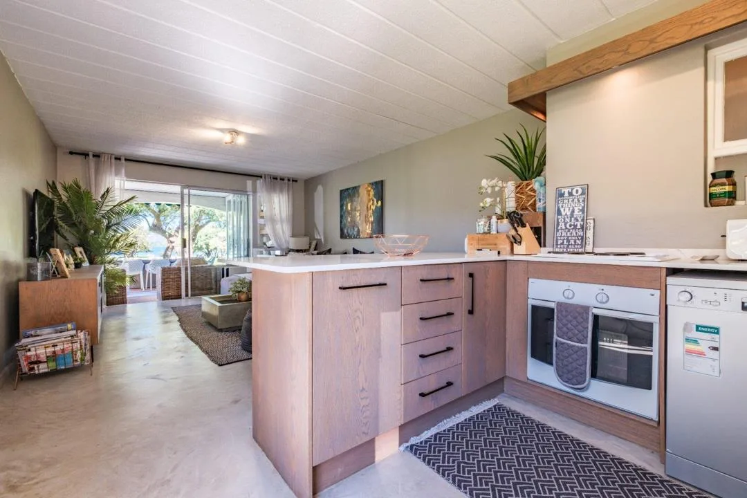 3 Bedroom Townhouse for sale in Caribbean Beach