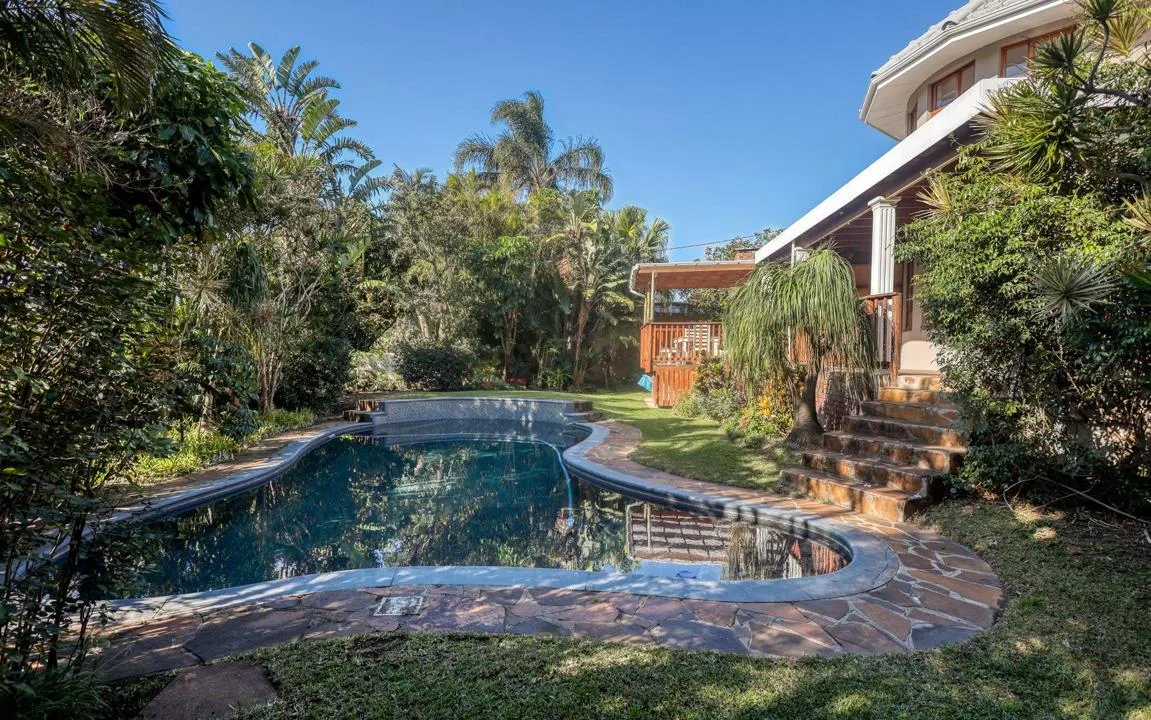 4 Bedroom House for sale in Stirling
