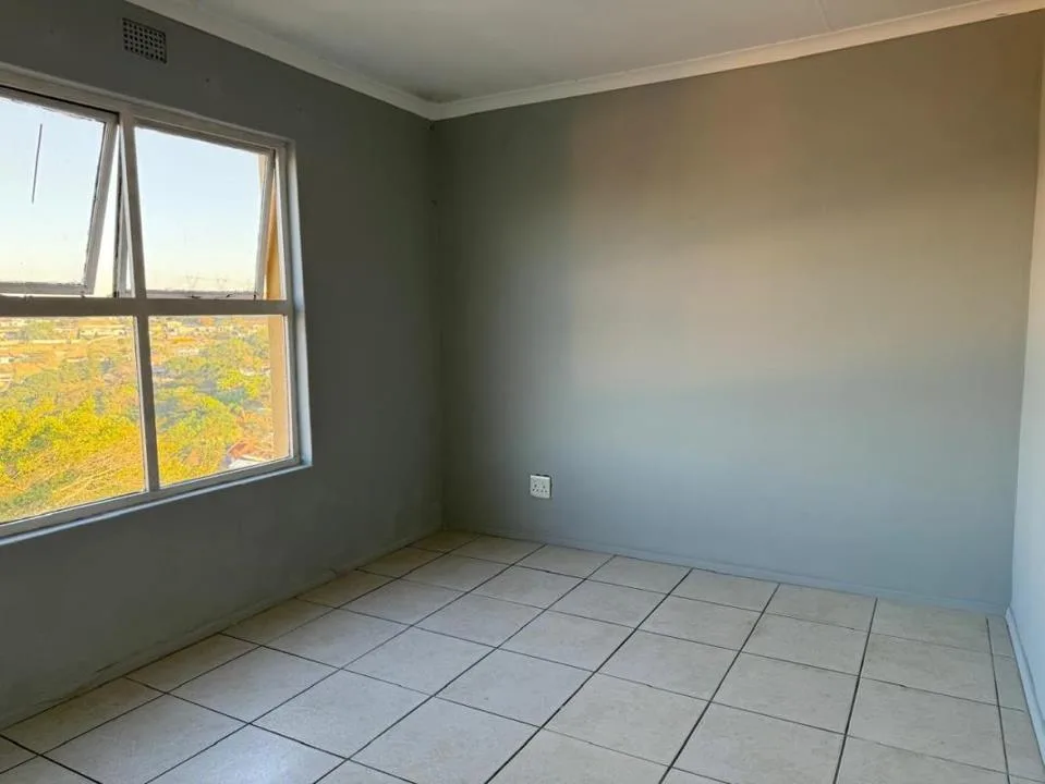 3 Bedroom Apartment / flat to rent in Caversham Glen