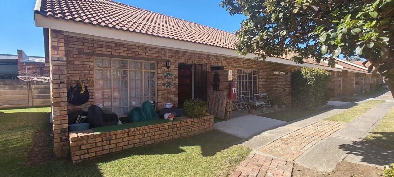 1 Bedroom Townhouse for sale in Parys