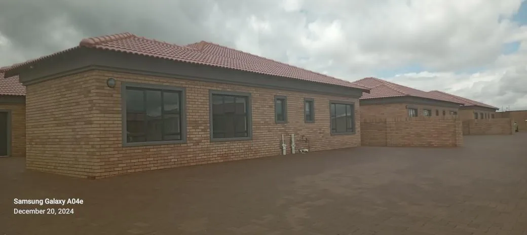 3 Bedroom Townhouse to rent in Delmas