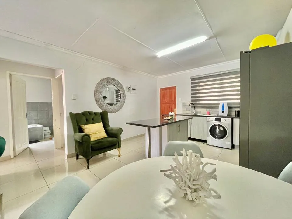2 Bedroom Apartment / flat to rent in Cosmosrand