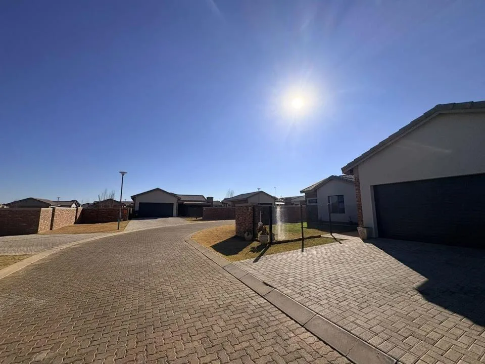3 Bedroom House for sale in Baillie Park