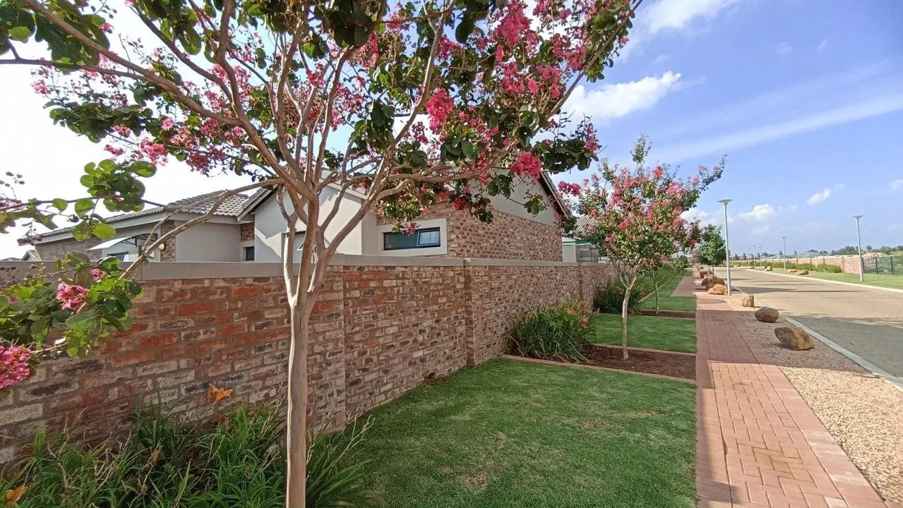 3 Bedroom House for sale in Baillie Park