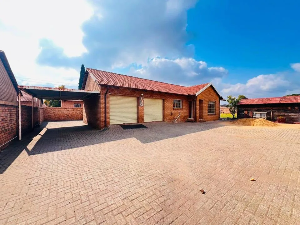 2 Bedroom House to rent in Del Judor