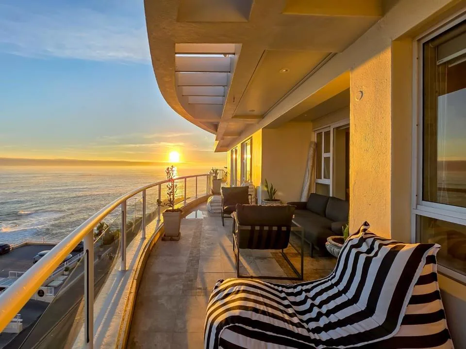 3 Bedroom Apartment / flat for sale in Clifton