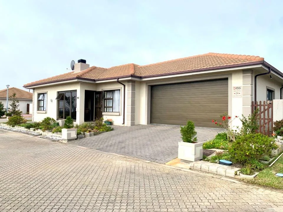 3 Bedroom House for sale in Dana Bay
