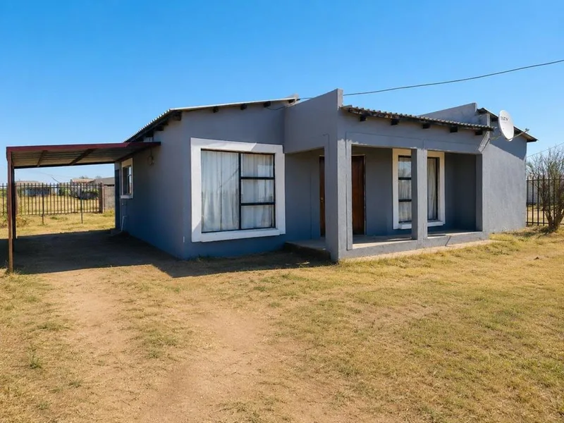 3 Bedroom House for sale in Botshabelo