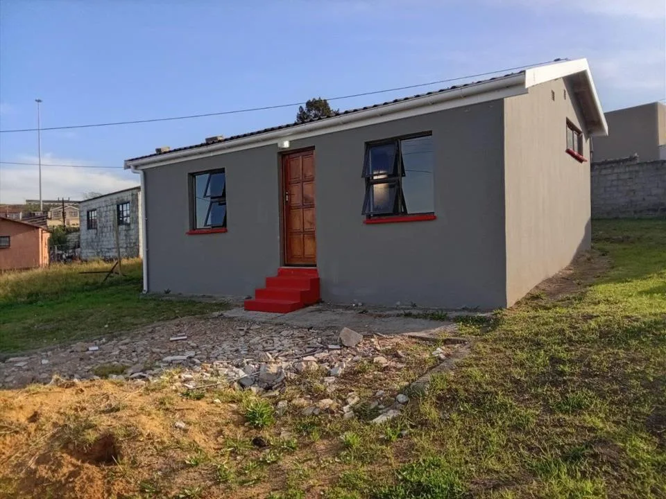 2 Bedroom House for sale in Mdantsane Nu 13