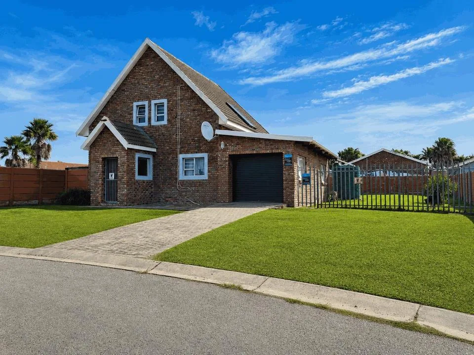 2 Bedroom House for sale in Parsonsvlei