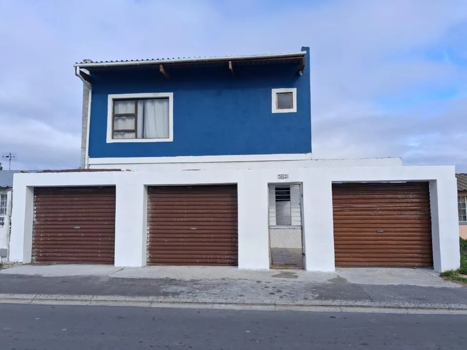 7 Bedroom House for sale in Balvenie