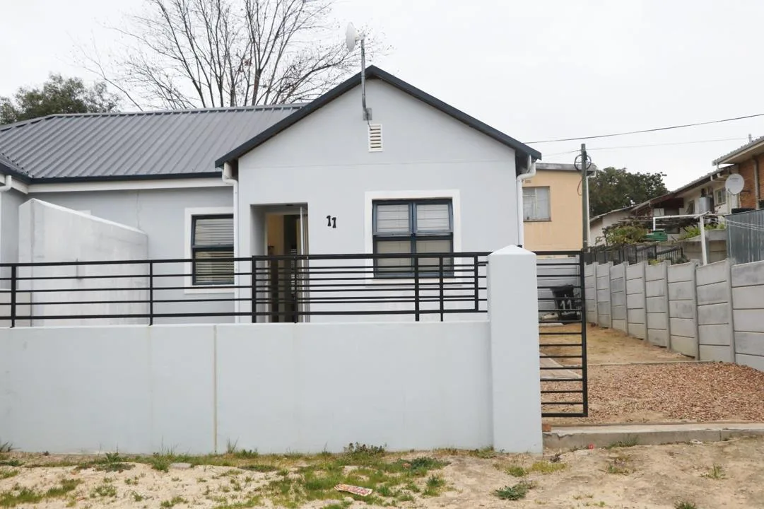 2 Bedroom House for sale in Idasvallei