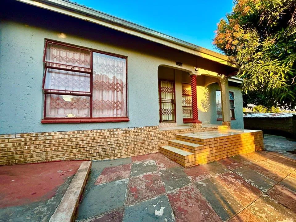 4 Bedroom House for sale in Gakgapane