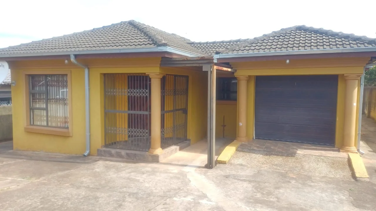 3 Bedroom House for sale in Florapark