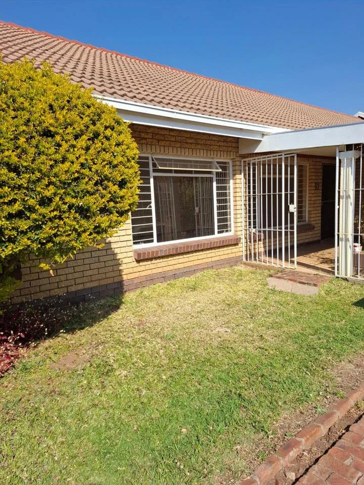 2 Bedroom House for sale in Bela Bela