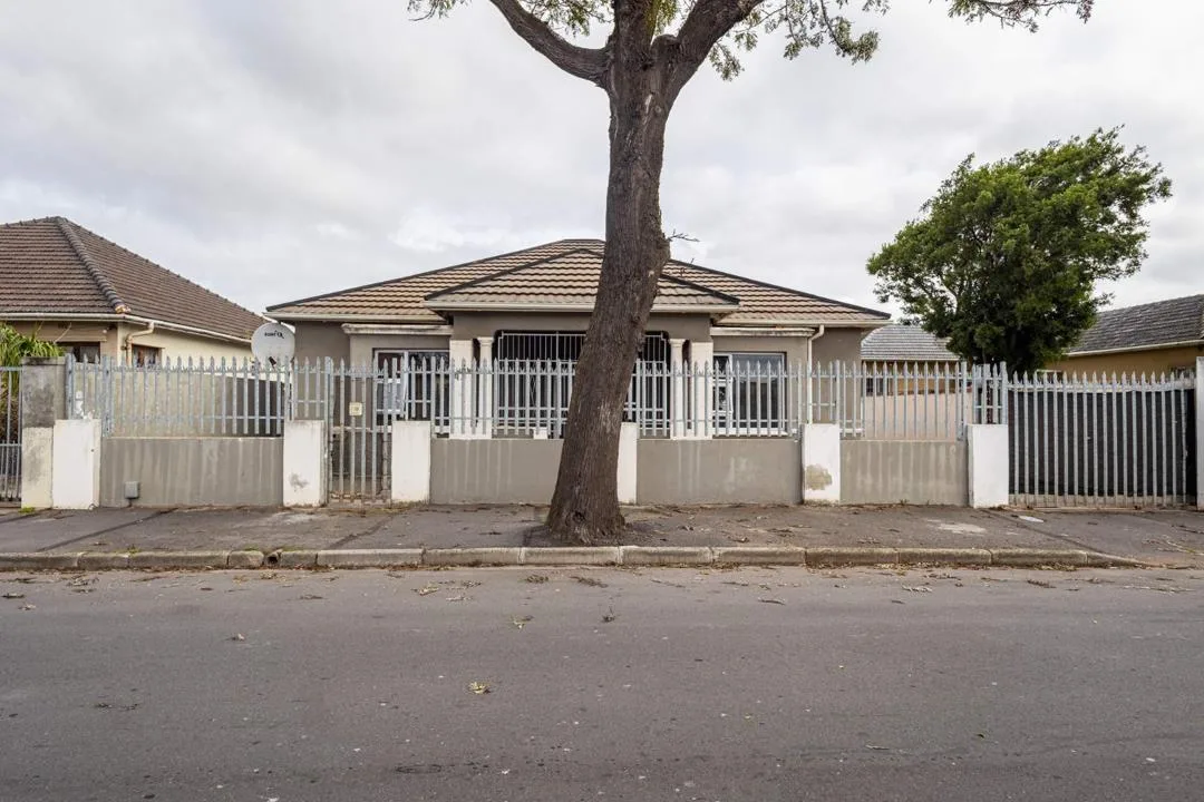 3 Bedroom House for sale in Townsend Estate