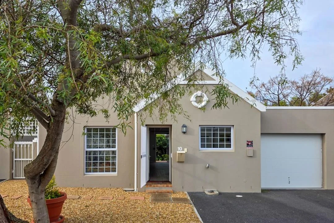 2 Bedroom House for sale in Sunningdale