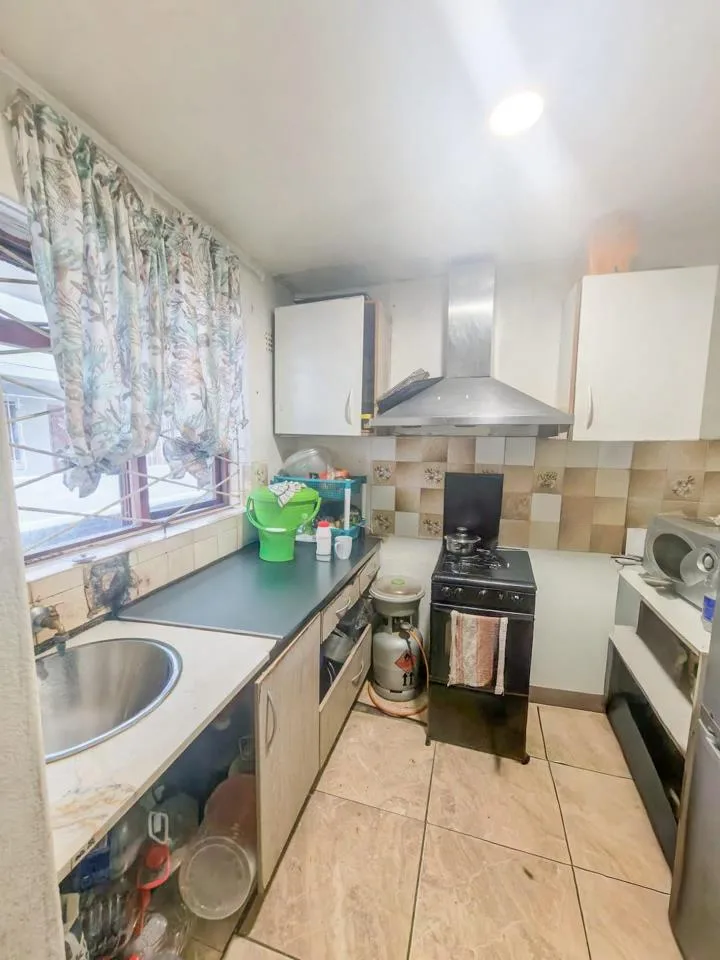 2 Bedroom Apartment / flat for sale in Grassy Park