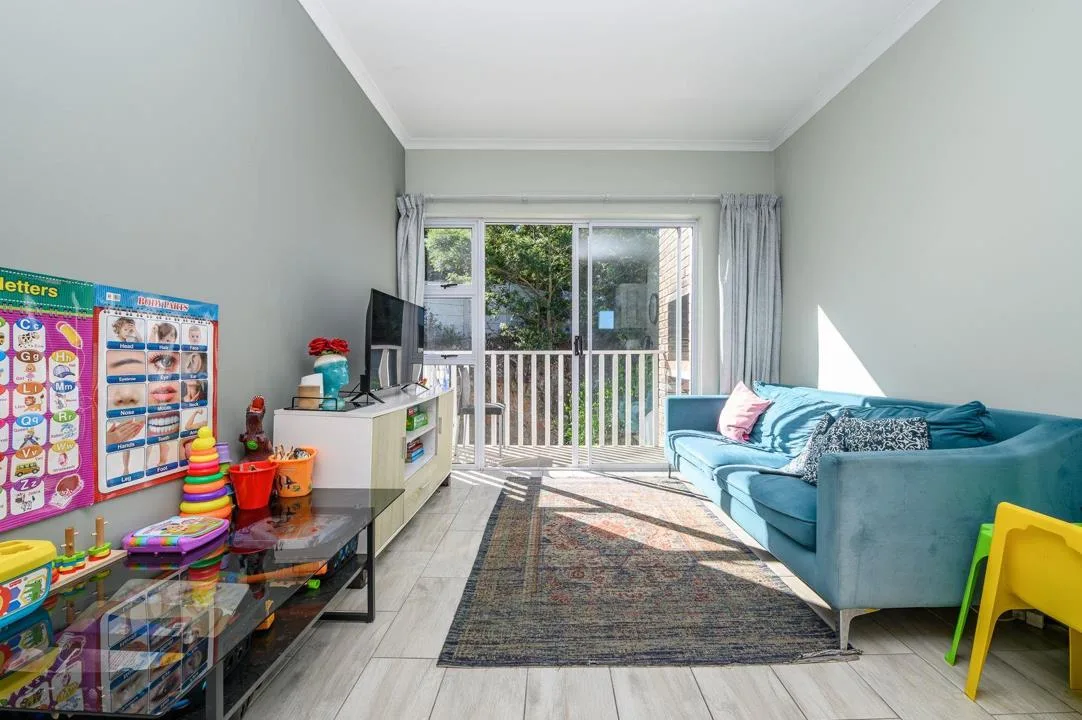 2 Bedroom Apartment / flat for sale in Westering