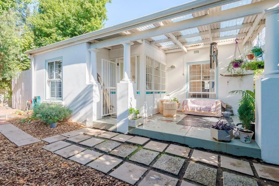 4 Bedroom House for sale in Rondebosch
