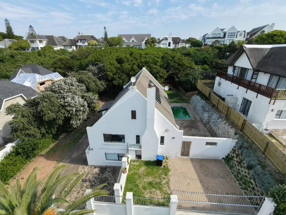 5 Bedroom House for sale in St Francis Bay Village