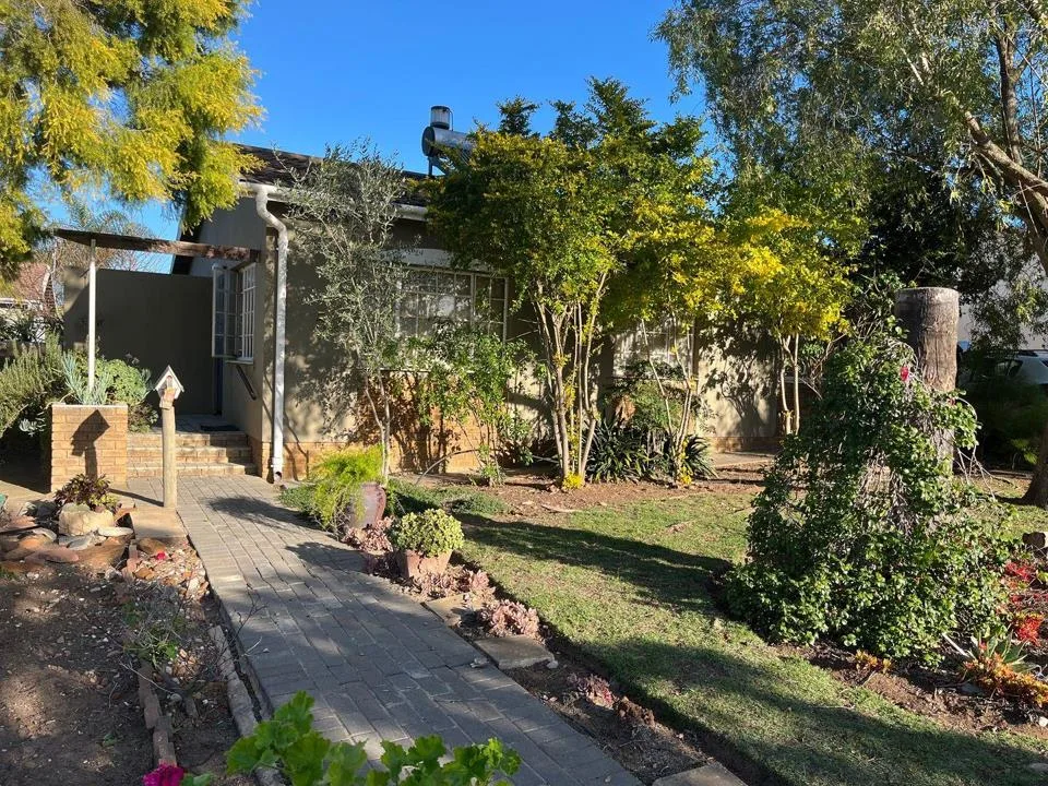 3 Bedroom House for sale in Riversdale