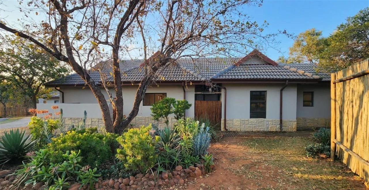 2 Bedroom Townhouse for sale in Koro Creek Golf Estate