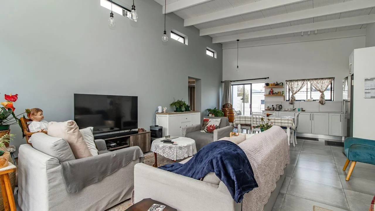 3 Bedroom House for sale in Kleinmond Central