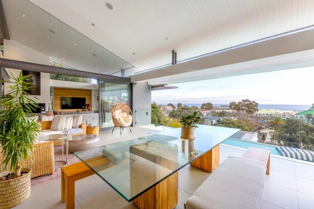 4 Bedroom House for sale in Camps Bay