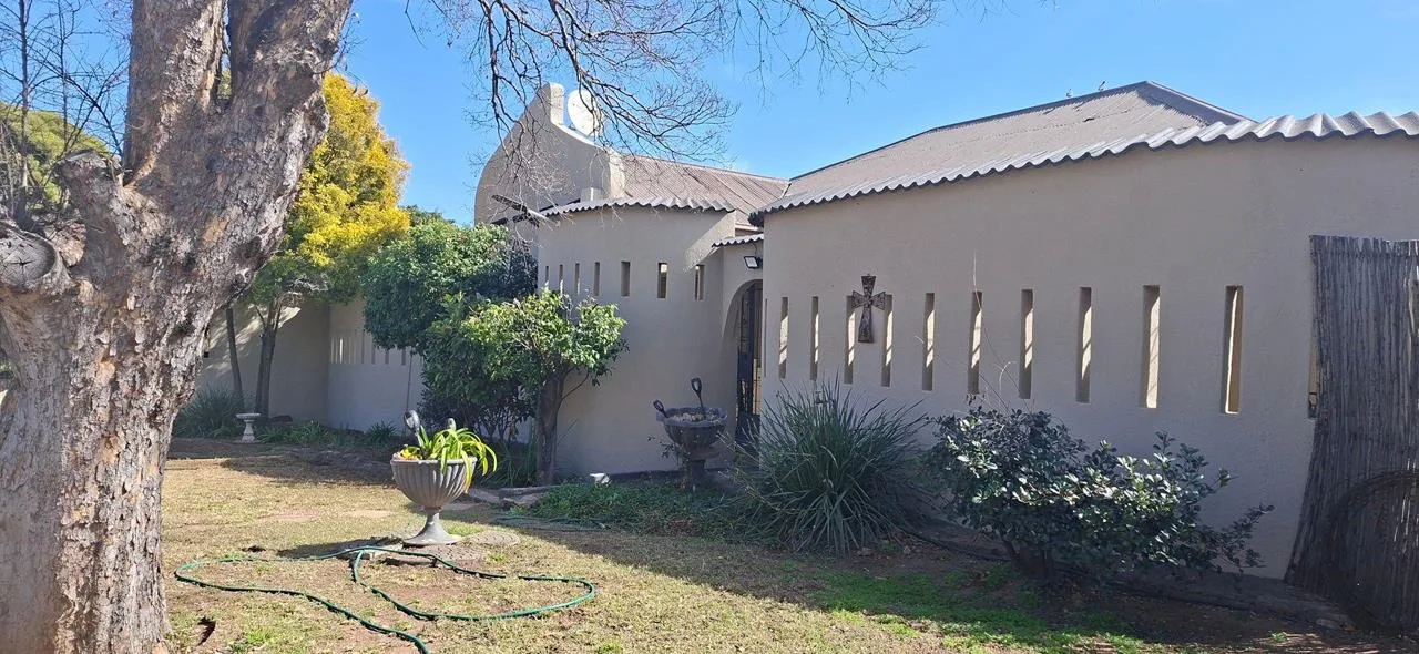 3 Bedroom Townhouse for sale in Parys