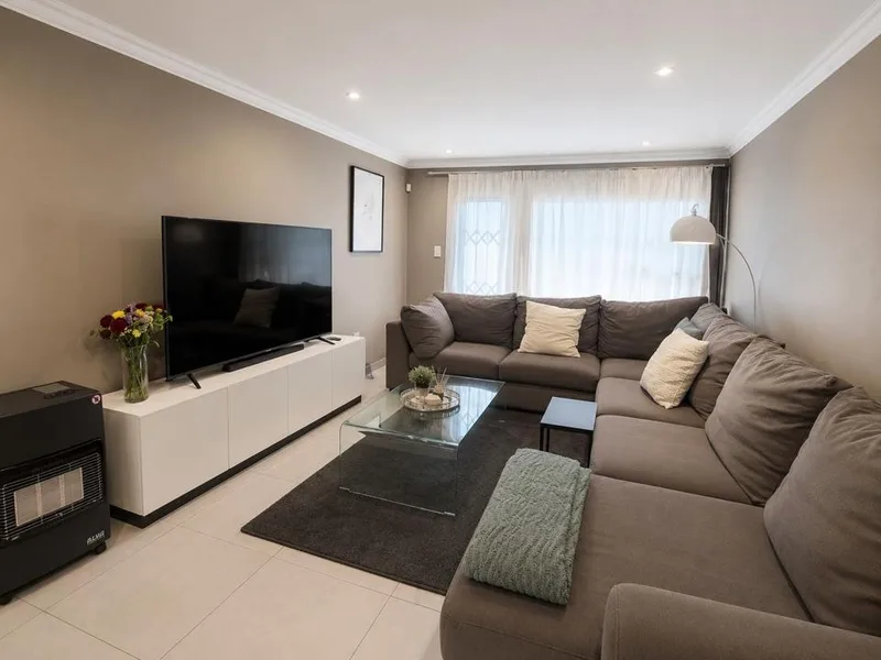 2 Bedroom Apartment / flat for sale in Reyno Ridge