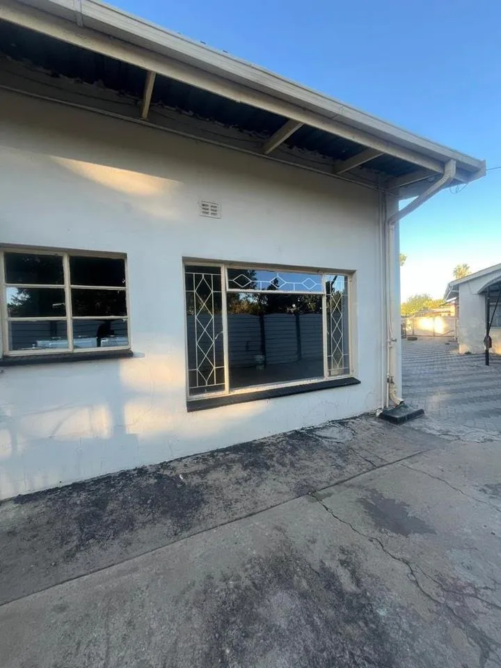 1 Bedroom House to rent in Rustenburg Central