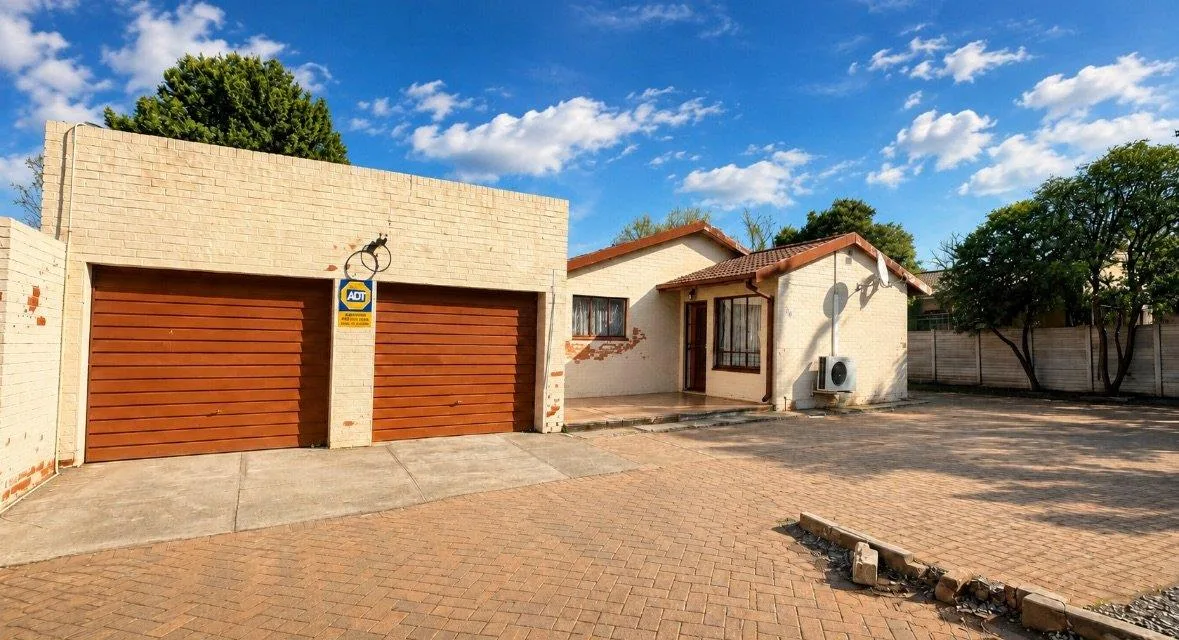 3 Bedroom House for sale in Fauna
