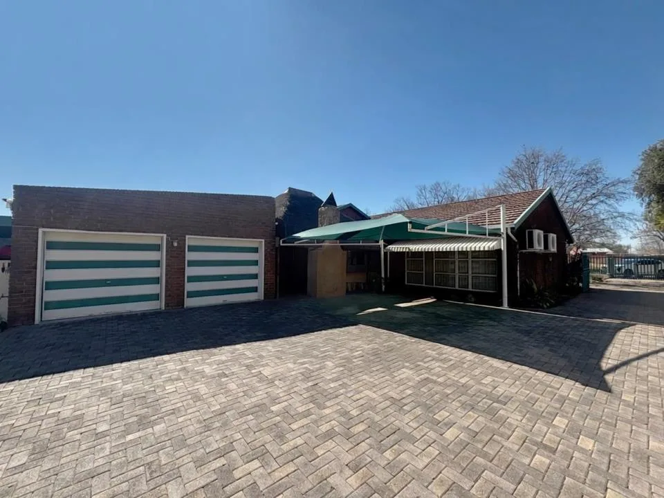3 Bedroom House for sale in Odendaalsrus