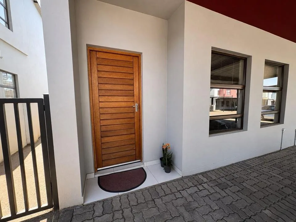 3 Bedroom Townhouse for sale in Cashan