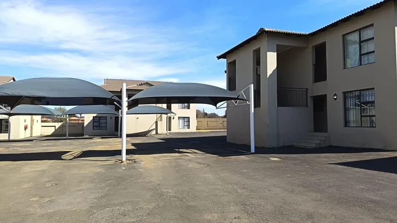 2 Bedroom Apartment / flat for sale in Secunda