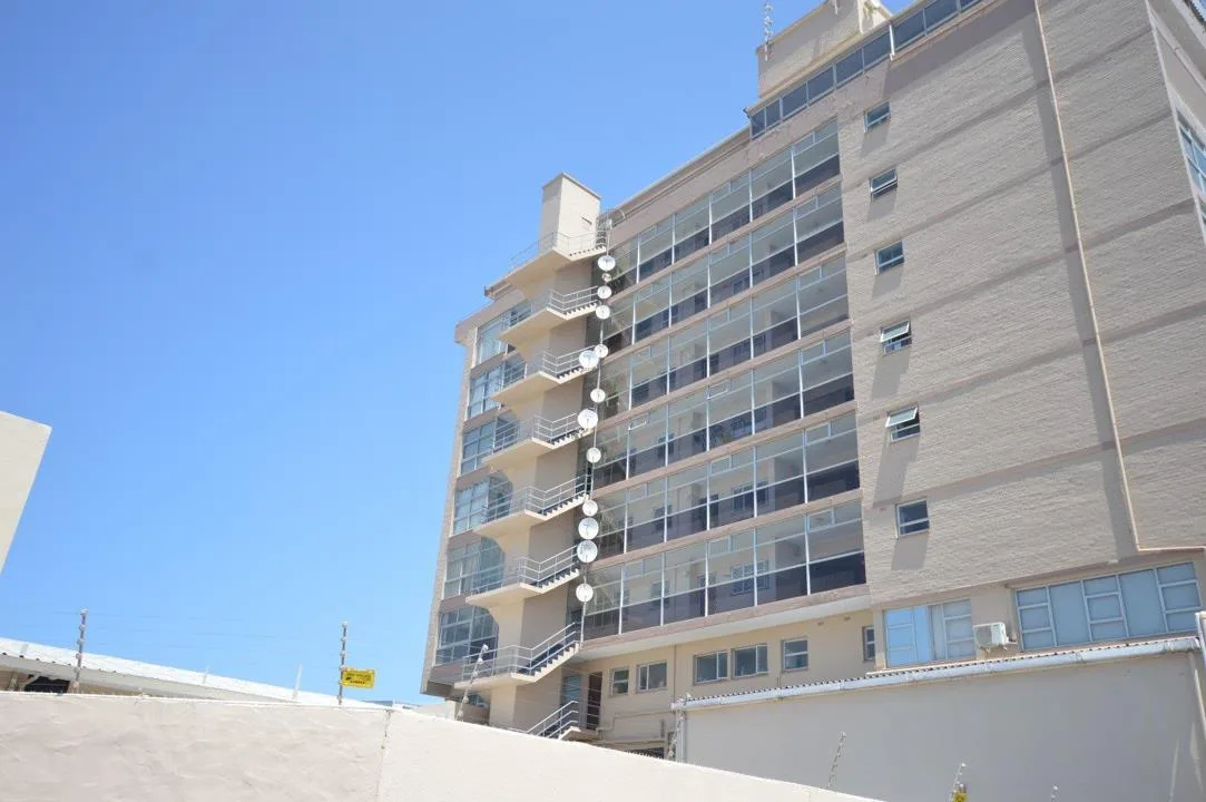 1 Bedroom Apartment / flat for sale in Strand Central
